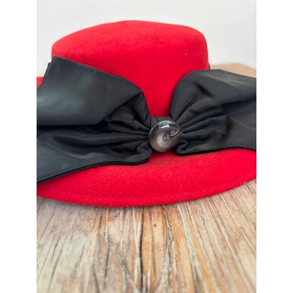 Michael Howard 100% Wool Red Hat U.S. A. with Black Accent Ribbon and Bow main image 5